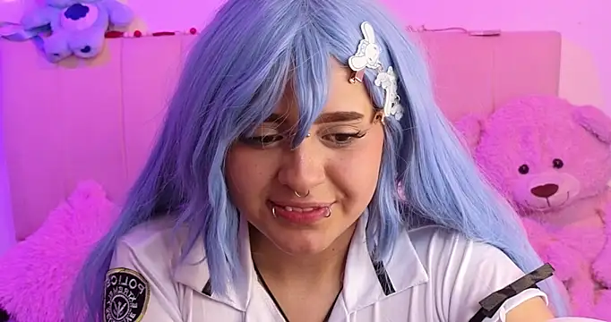 NekoWaifu élő XXX-chatje