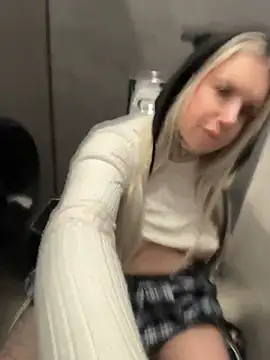 Chat +18 de Chiibi ao vivo