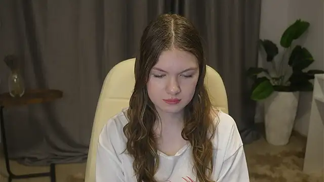 BrennaReul: онлайн-секс-чат