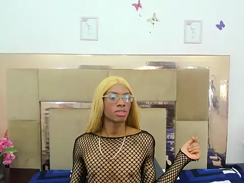 TiffannyValentine webkamerás műsora