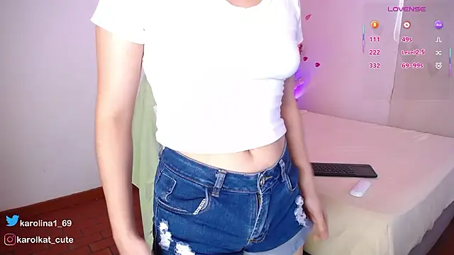 Karolina_1: онлайн-секс-чат