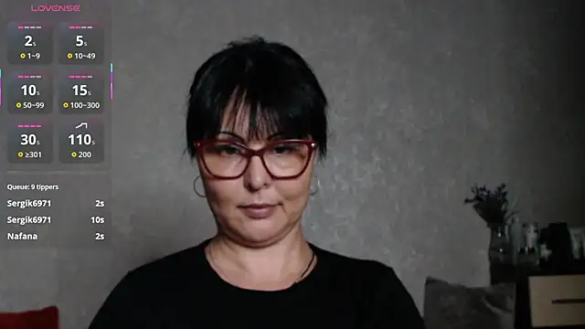 _Brynetka_: онлайн-секс-чат