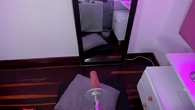 SammyMorales – Naživo XXX chat