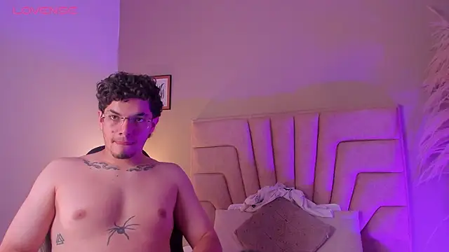 Axel_Creed – Naživo XXX chat