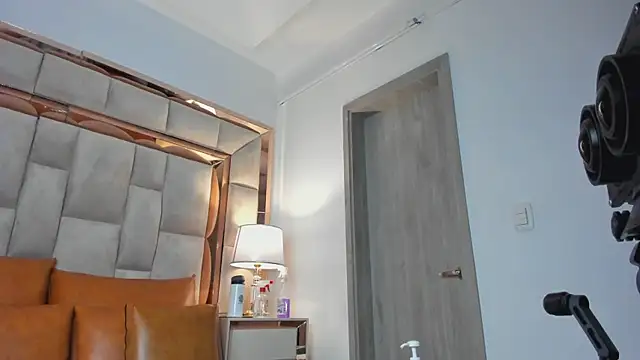 ValentinaBreats Obrolan Langsung XXX