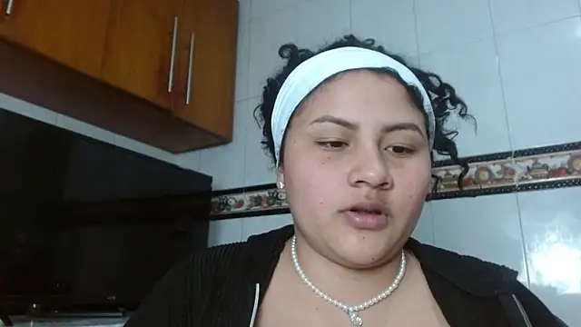 XXX chat uživo modela Baby_dirt