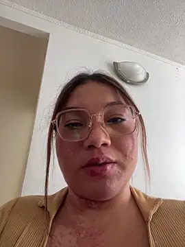 WHITEWOMEN_2: онлайн-секс-чат