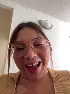 Czat XXX na żywo – WHITEWOMEN_2