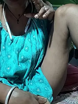 Sweet-runin Live XXX chat