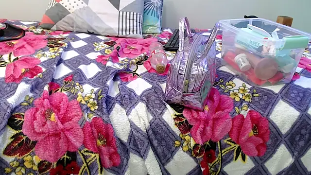 sexy18iris Show Webcam