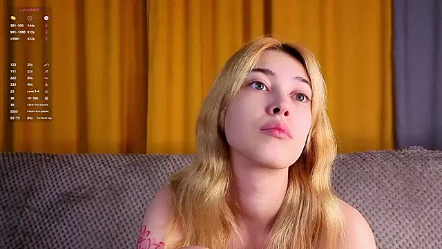 AngelicRice 即時 XXX 聊天