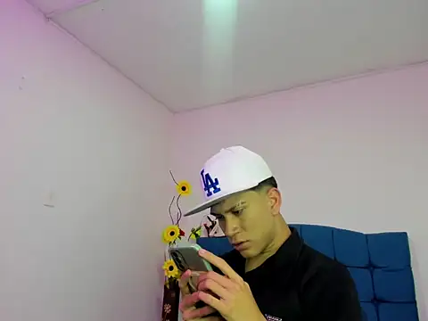 Ailanys_Miller webcam show