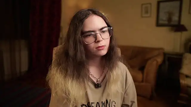 MyrlZangger 现场XXX聊天