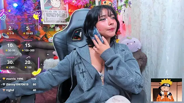 ravenn_20's Live XXX Chat