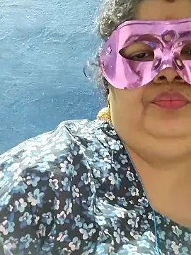 tamilthanushri's Live XXX Chat