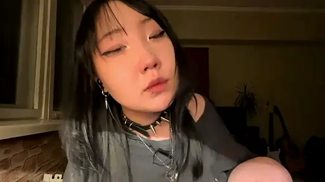 Czat XXX na żywo – Yunananaa