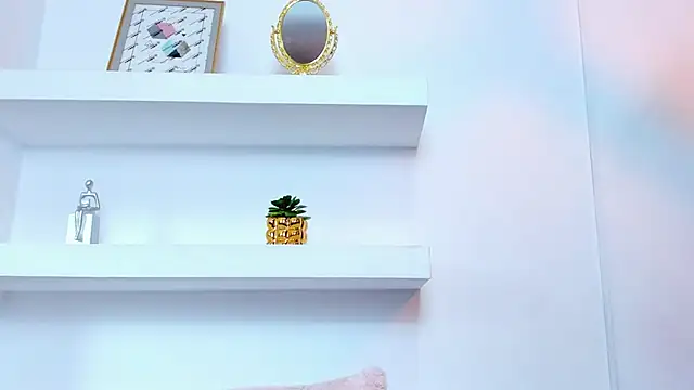 Chat +18 de IsabellaMonet ao vivo