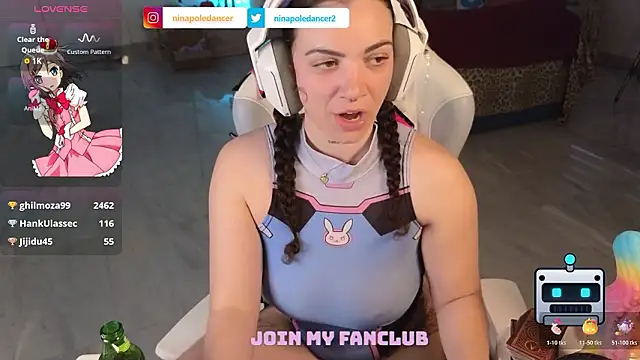 ninapoledancen Live XXX chat