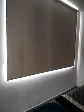 XXX chat uživo modela KamiSspencer