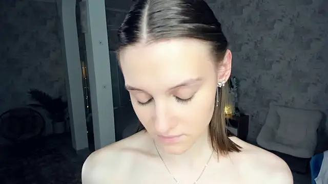 LianneBynon Live XXX-chat