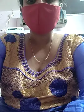 Show modela Tamil_shalini na web-kameri