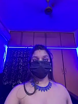 Sirishateluguammai: διαδικτυακό σόου στην κάμερα