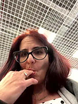 NataKitten Obrolan Langsung XXX