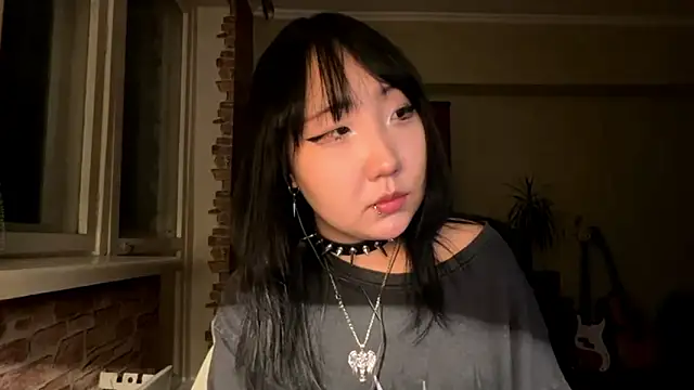 Živý XXX chat Yunananaa