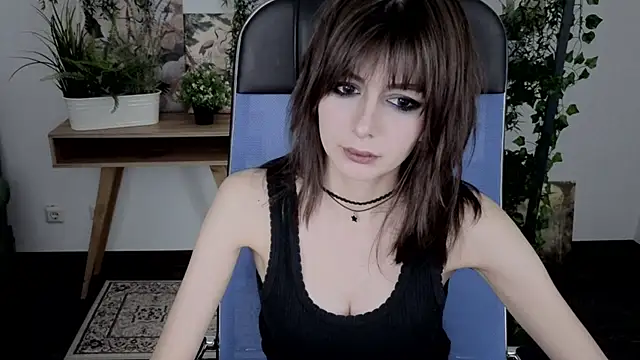 Chat +18 de CrystallBloom ao vivo