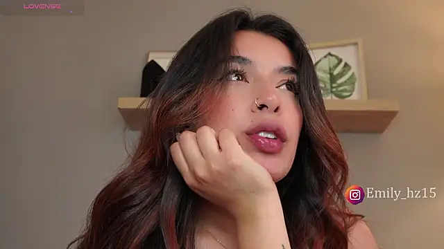 Missemily_11 Live XXX-Chat