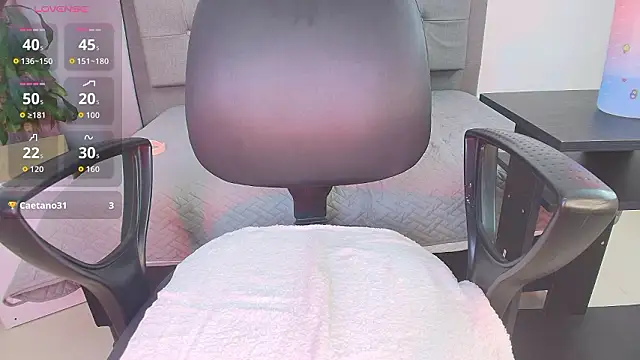 saray_reesee Adlı Modelin Canlı XXX Sohbeti