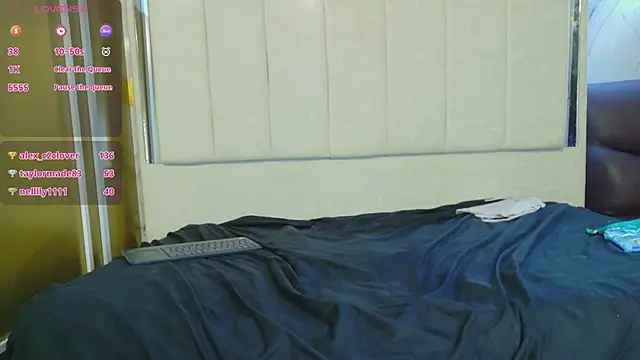 Red_Scarlet16 Live XXX-Chat