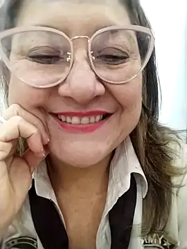 Chat +18 de JULIETA_21- ao vivo