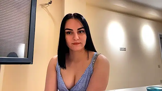 SofiHaggling – Naživo XXX chat