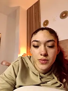 Chat +18 de Victoria_Beaumont ao vivo