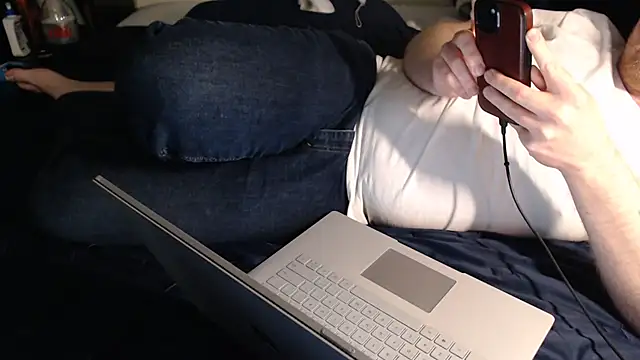 DaddyRyan1996 webkamerás műsora