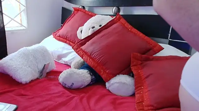 แชท XXX สดของ Carol_Miss2