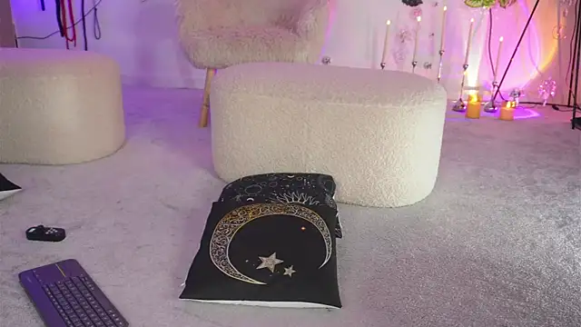 curlynatashaa Obrolan Langsung XXX