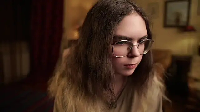 Chat +18 de MyrlZangger ao vivo