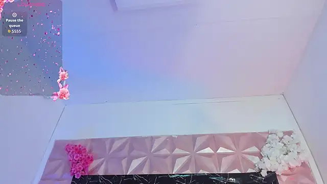 Scarlet_fx Adlı Modelin Canlı XXX Sohbeti