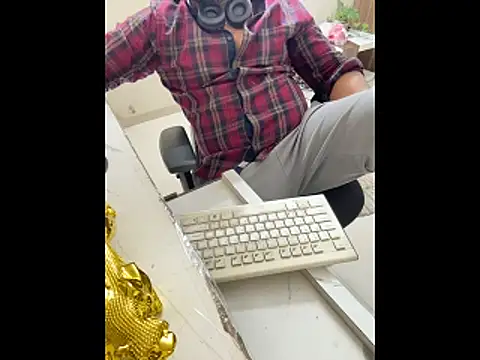 FlirtyxBoy: απευθείας συνομιλία ΧΧΧ