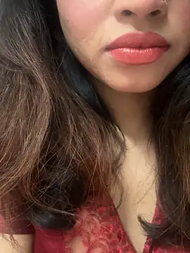 Show modela riya_sharma11 na web-kameri