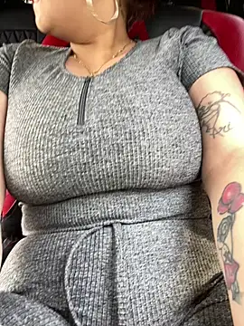 angelasm: απευθείας συνομιλία ΧΧΧ