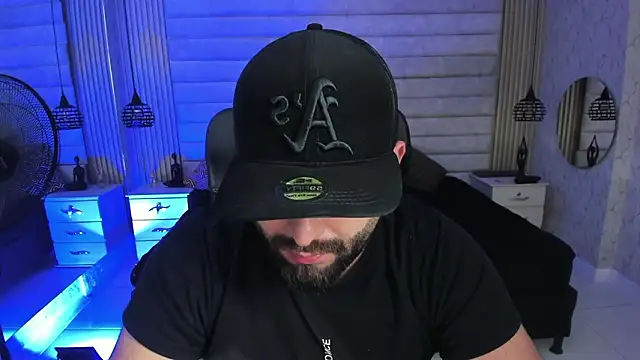 Chatroom XXX en direct de jhon_bear03