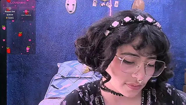 NinaYellow's Live XXX Chat