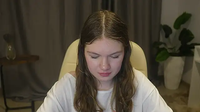 BrennaReul Adlı Modelin Web Kamerası Şovu