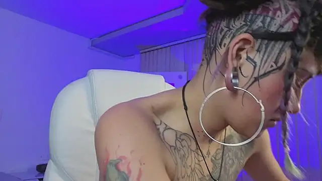 _sharlotte777 Chat XXX live