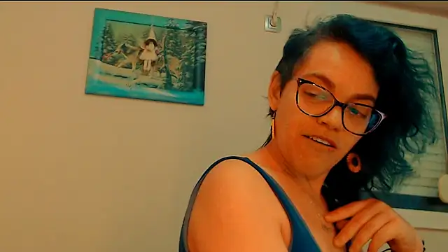 Živý XXX chat Ju-Hot