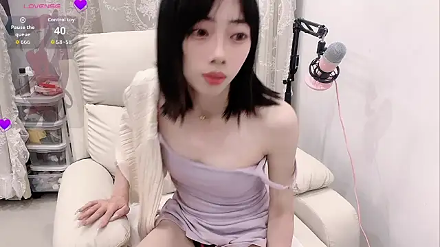 tuantuanle's Live XXX Chat