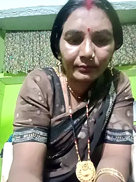 YOURFIVAAn Webbikameraesitys